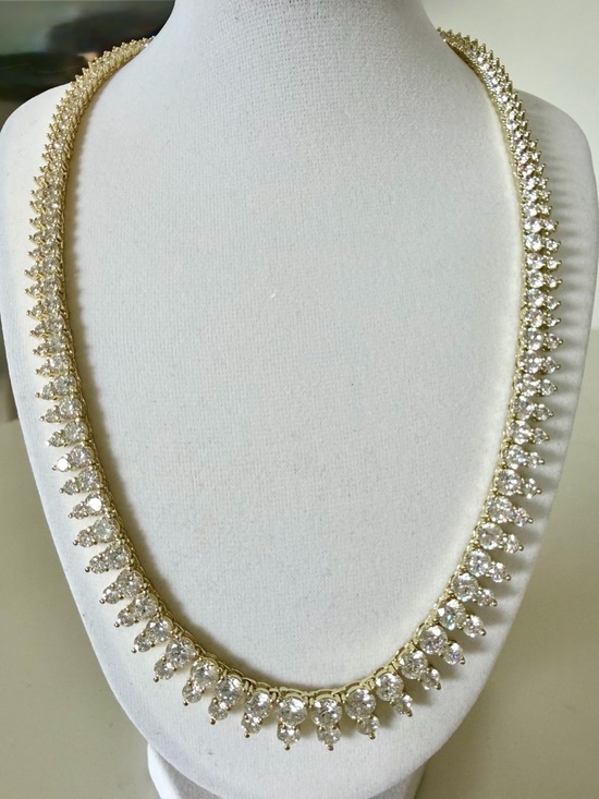 Melinda Maria Jewelry - Melinda Maria Gold and Clear Crystal Teardrop Necklace 18”